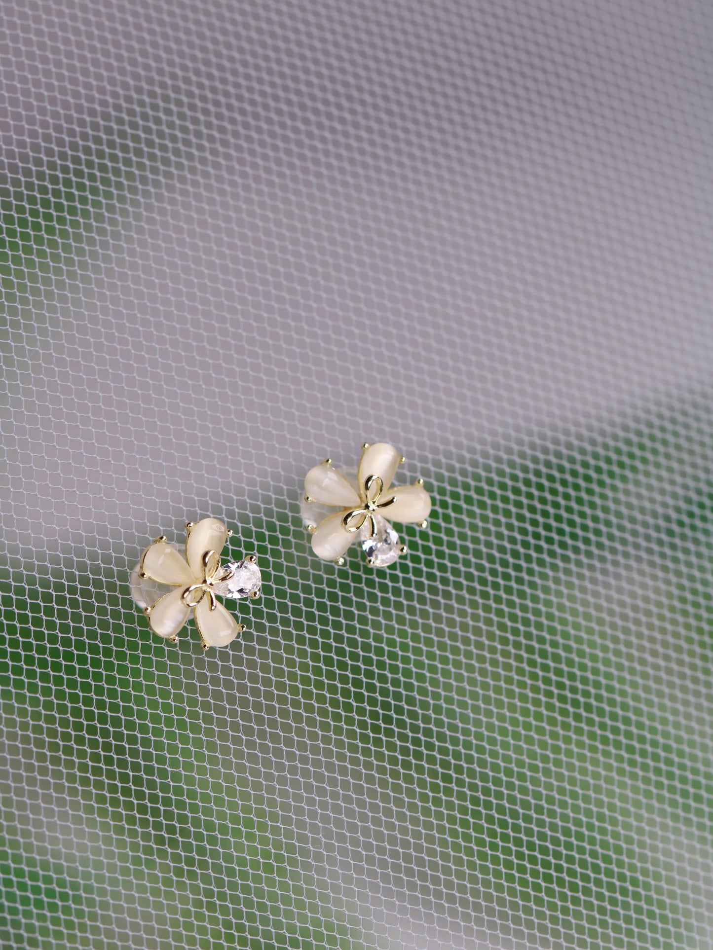 Butterfly Blooms - 925純銀 貓眼石